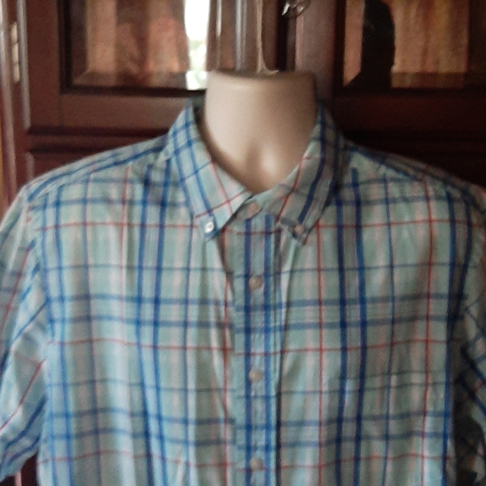 Men's shirt